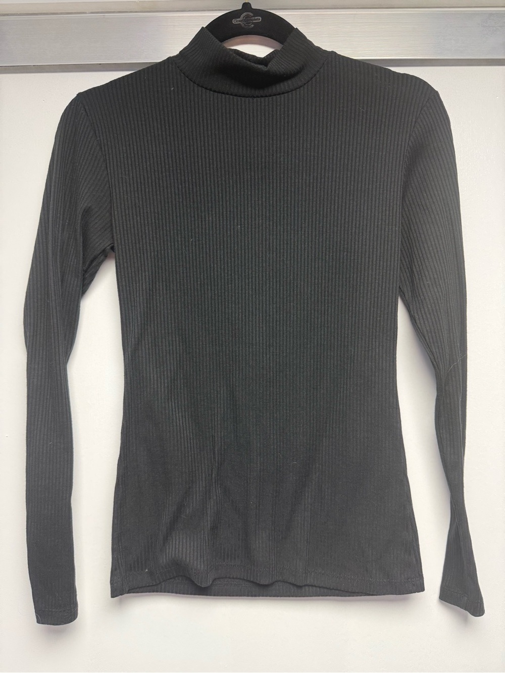 Ribbed Mock Neck Long Sleeve Top - Black